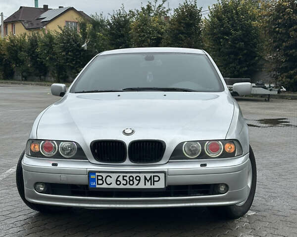 Серый БМВ 5 Серия, объемом двигателя 2.5 л и пробегом 383 тыс. км за 5500 $, фото 1 на Automoto.ua