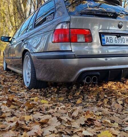 Серый БМВ 5 Серия, объемом двигателя 3 л и пробегом 364 тыс. км за 10000 $, фото 67 на Automoto.ua