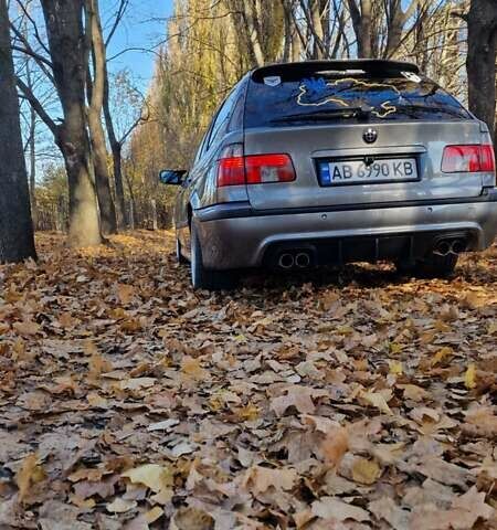 Серый БМВ 5 Серия, объемом двигателя 3 л и пробегом 364 тыс. км за 10000 $, фото 70 на Automoto.ua