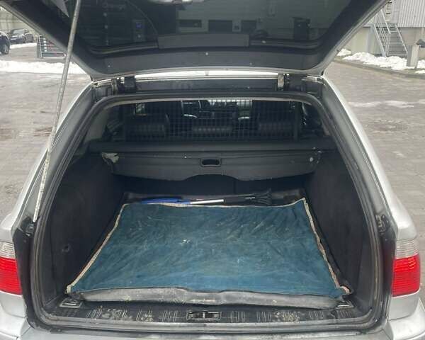 Сірий БМВ 5 Серія, об'ємом двигуна 3 л та пробігом 506 тис. км за 4000 $, фото 3 на Automoto.ua