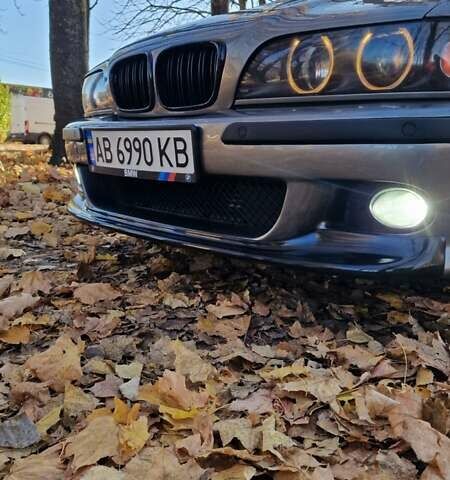 Серый БМВ 5 Серия, объемом двигателя 3 л и пробегом 364 тыс. км за 10000 $, фото 6 на Automoto.ua