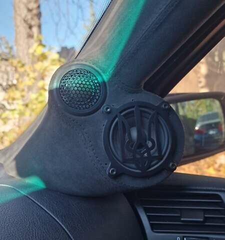 Серый БМВ 5 Серия, объемом двигателя 3 л и пробегом 364 тыс. км за 10000 $, фото 39 на Automoto.ua