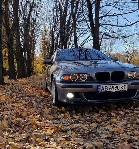 Серый БМВ 5 Серия, объемом двигателя 3 л и пробегом 364 тыс. км за 10000 $, фото 71 на Automoto.ua