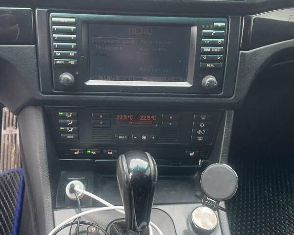 Сірий БМВ 5 Серія, об'ємом двигуна 3 л та пробігом 506 тис. км за 4000 $, фото 8 на Automoto.ua