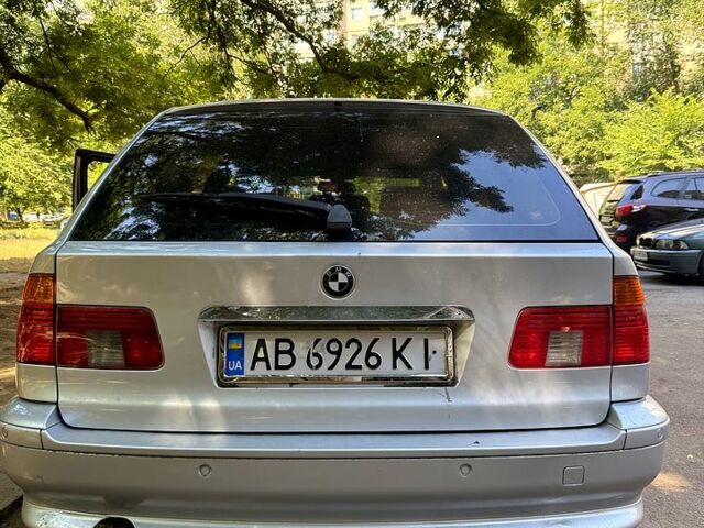 Серый БМВ 5 Серия, объемом двигателя 2.5 л и пробегом 400 тыс. км за 6000 $, фото 5 на Automoto.ua