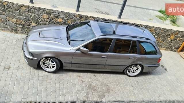 Сірий БМВ 5 Серія, об'ємом двигуна 3 л та пробігом 364 тис. км за 9300 $, фото 53 на Automoto.ua