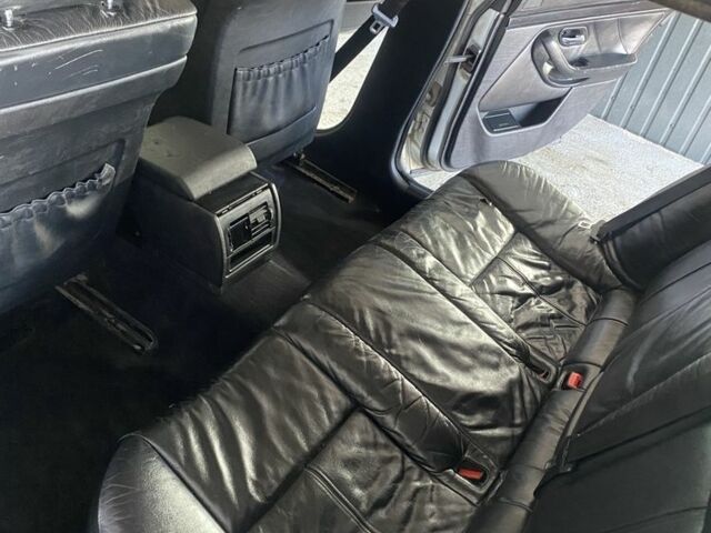 Серый БМВ 5 Серия, объемом двигателя 3 л и пробегом 480 тыс. км за 3100 $, фото 7 на Automoto.ua