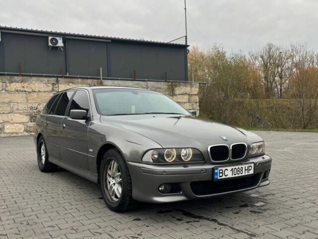Серый БМВ 5 Серия, объемом двигателя 3 л и пробегом 260 тыс. км за 5200 $, фото 1 на Automoto.ua