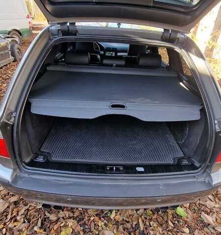 Серый БМВ 5 Серия, объемом двигателя 3 л и пробегом 364 тыс. км за 10000 $, фото 61 на Automoto.ua