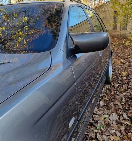 Серый БМВ 5 Серия, объемом двигателя 3 л и пробегом 364 тыс. км за 10000 $, фото 42 на Automoto.ua