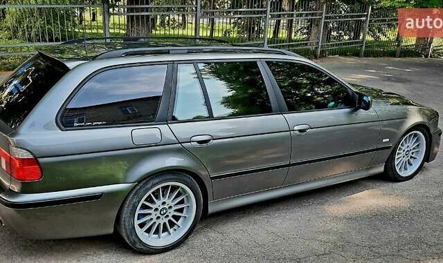 Сірий БМВ 5 Серія, об'ємом двигуна 3 л та пробігом 364 тис. км за 9300 $, фото 57 на Automoto.ua