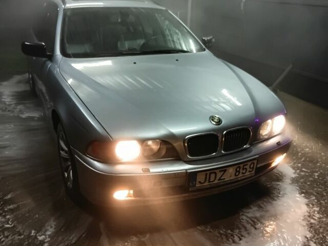 Сірий БМВ 5 Серія, об'ємом двигуна 0 л та пробігом 350 тис. км за 2800 $, фото 1 на Automoto.ua