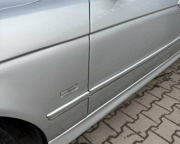 Серый БМВ 5 Серия, объемом двигателя 2.93 л и пробегом 478 тыс. км за 6000 $, фото 5 на Automoto.ua