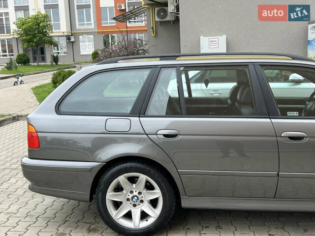 Серый БМВ 5 Серия, объемом двигателя 2.5 л и пробегом 300 тыс. км за 4750 $, фото 16 на Automoto.ua