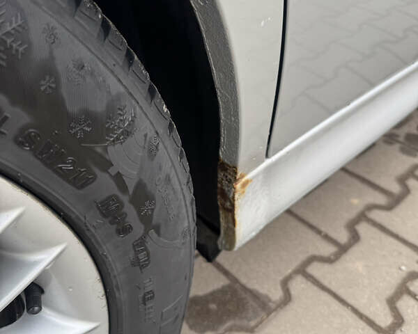 Серый БМВ 5 Серия, объемом двигателя 2.93 л и пробегом 478 тыс. км за 6000 $, фото 42 на Automoto.ua