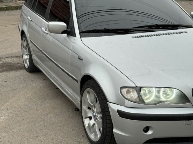 Серый БМВ 5 Серия, объемом двигателя 2 л и пробегом 270 тыс. км за 5200 $, фото 2 на Automoto.ua