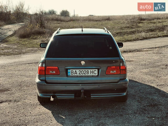 Серый БМВ 5 Серия, объемом двигателя 3 л и пробегом 313 тыс. км за 5900 $, фото 5 на Automoto.ua