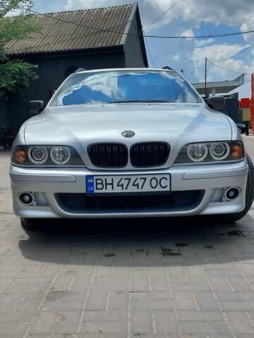 Серый БМВ 5 Серия, объемом двигателя 3 л и пробегом 320 тыс. км за 6999 $, фото 4 на Automoto.ua