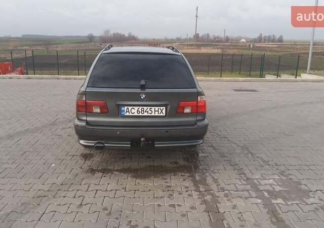 Серый БМВ 5 Серия, объемом двигателя 2.5 л и пробегом 522 тыс. км за 3850 $, фото 9 на Automoto.ua