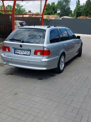 Серый БМВ 5 Серия, объемом двигателя 3 л и пробегом 320 тыс. км за 6999 $, фото 6 на Automoto.ua