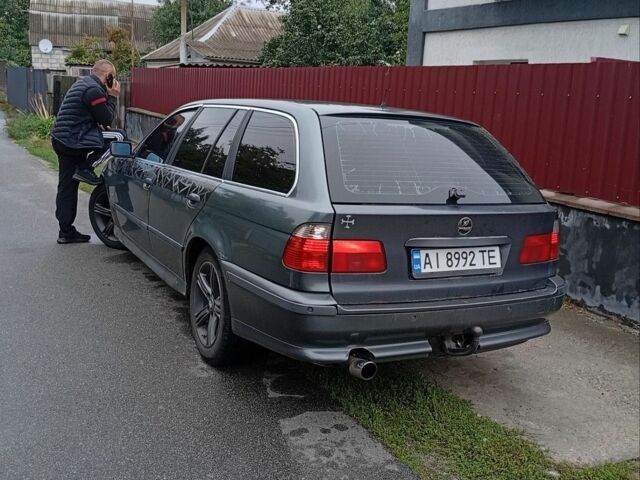 Сірий БМВ 5 Серія, об'ємом двигуна 2.93 л та пробігом 320 тис. км за 3000 $, фото 1 на Automoto.ua
