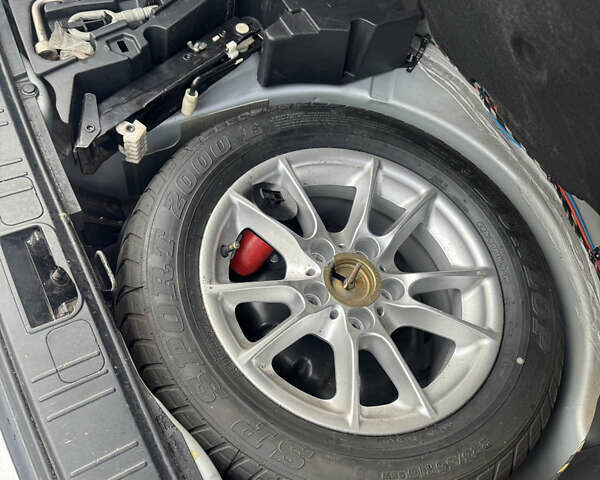 Серый БМВ 5 Серия, объемом двигателя 2.93 л и пробегом 478 тыс. км за 6000 $, фото 80 на Automoto.ua