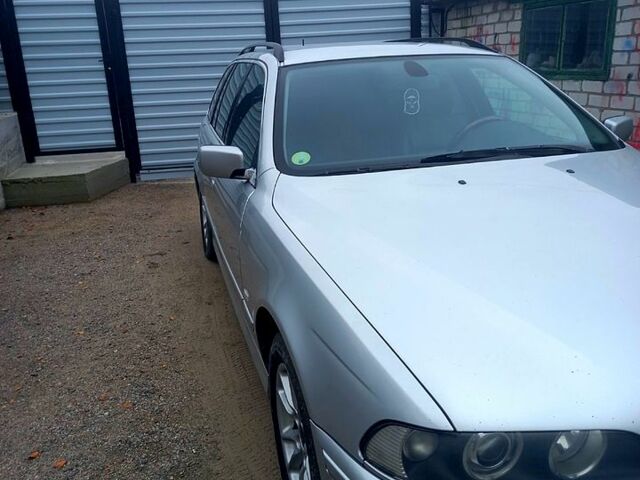 Серый БМВ 5 Серия, объемом двигателя 2.2 л и пробегом 0 тыс. км за 5300 $, фото 9 на Automoto.ua