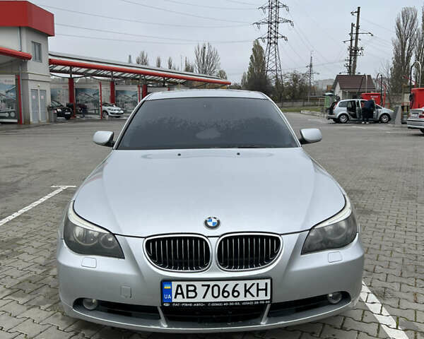 Серый БМВ 5 Серия, объемом двигателя 2.5 л и пробегом 400 тыс. км за 7500 $, фото 2 на Automoto.ua