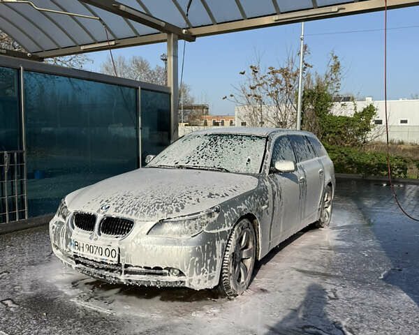 Серый БМВ 5 Серия, объемом двигателя 2.5 л и пробегом 350 тыс. км за 6500 $, фото 8 на Automoto.ua