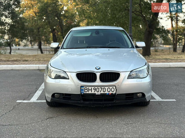 Серый БМВ 5 Серия, объемом двигателя 2.5 л и пробегом 320 тыс. км за 6850 $, фото 22 на Automoto.ua
