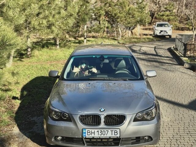 Серый БМВ 5 Серия, объемом двигателя 2.5 л и пробегом 280 тыс. км за 7400 $, фото 1 на Automoto.ua