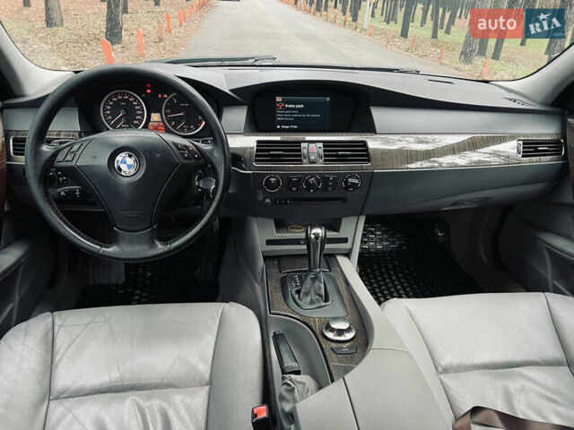 Серый БМВ 5 Серия, объемом двигателя 2.5 л и пробегом 321 тыс. км за 6499 $, фото 11 на Automoto.ua