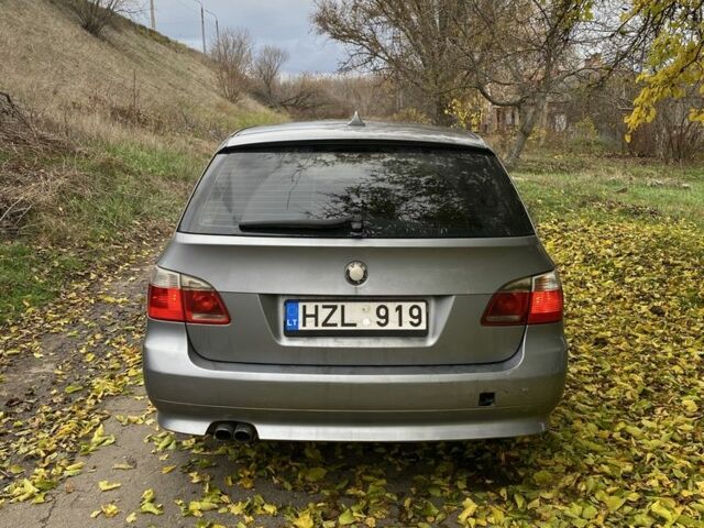 Серый БМВ 5 Серия, объемом двигателя 3 л и пробегом 300 тыс. км за 4900 $, фото 3 на Automoto.ua