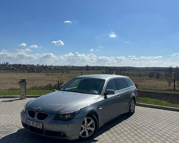 Серый БМВ 5 Серия, объемом двигателя 2.5 л и пробегом 350 тыс. км за 2999 $, фото 4 на Automoto.ua