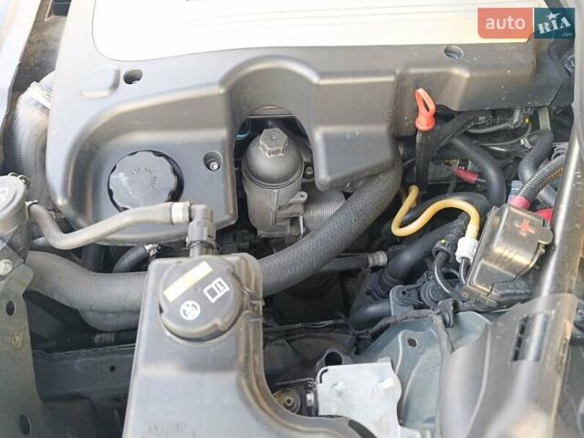 Серый БМВ 5 Серия, объемом двигателя 2.5 л и пробегом 350 тыс. км за 9100 $, фото 37 на Automoto.ua