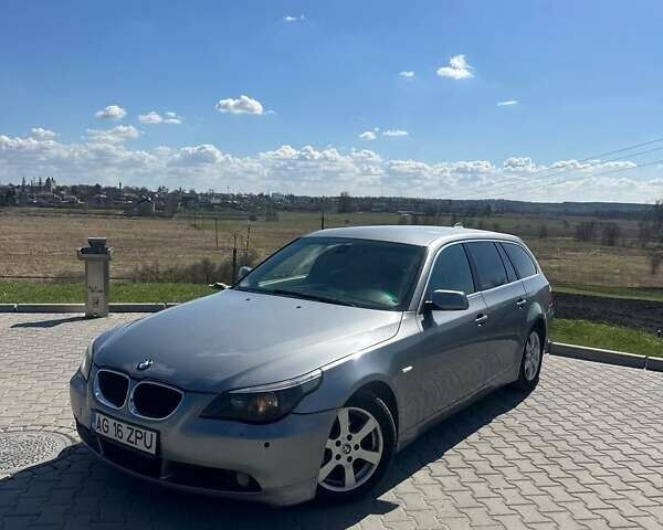 Серый БМВ 5 Серия, объемом двигателя 2.5 л и пробегом 350 тыс. км за 2999 $, фото 2 на Automoto.ua