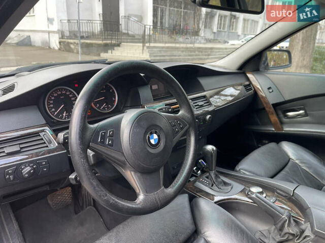Сірий БМВ 5 Серія, об'ємом двигуна 3 л та пробігом 344 тис. км за 6999 $, фото 13 на Automoto.ua