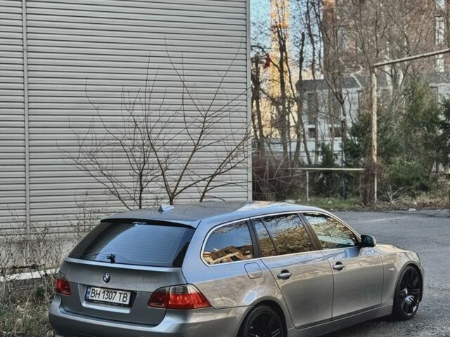 Серый БМВ 5 Серия, объемом двигателя 2.5 л и пробегом 280 тыс. км за 7400 $, фото 3 на Automoto.ua