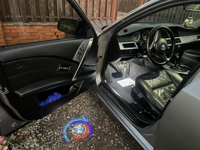 Сірий БМВ 5 Серія, об'ємом двигуна 3 л та пробігом 285 тис. км за 9000 $, фото 6 на Automoto.ua