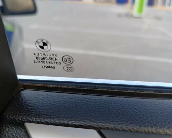 Серый БМВ 5 Серия, объемом двигателя 2.5 л и пробегом 350 тыс. км за 9100 $, фото 2 на Automoto.ua