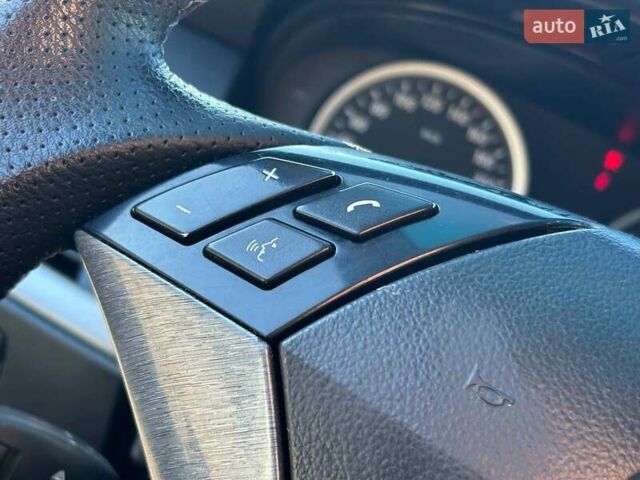 Сірий БМВ 5 Серія, об'ємом двигуна 3 л та пробігом 261 тис. км за 8700 $, фото 20 на Automoto.ua
