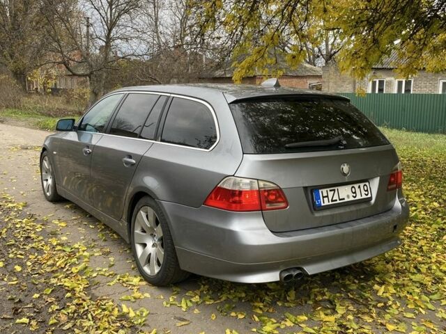 Серый БМВ 5 Серия, объемом двигателя 3 л и пробегом 360 тыс. км за 4900 $, фото 3 на Automoto.ua