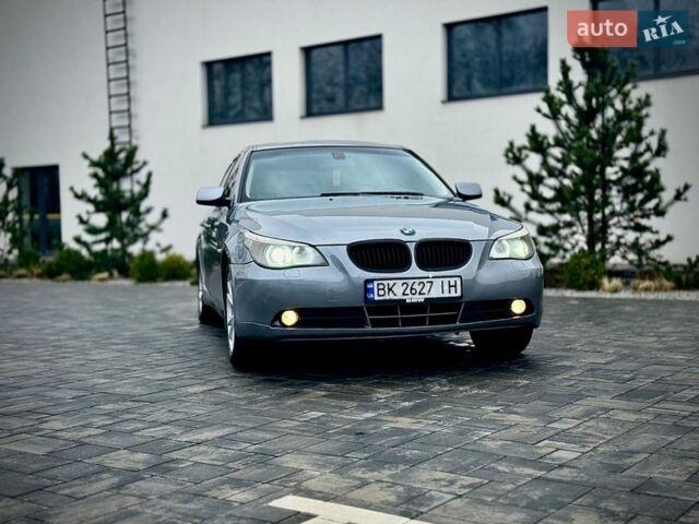 Серый БМВ 5 Серия, объемом двигателя 3 л и пробегом 321 тыс. км за 6750 $, фото 3 на Automoto.ua