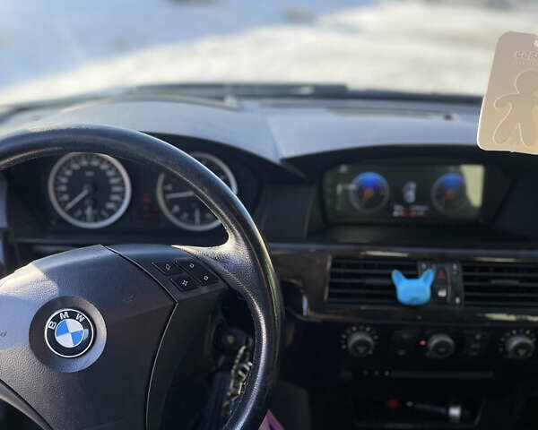 Серый БМВ 5 Серия, объемом двигателя 3 л и пробегом 340 тыс. км за 8700 $, фото 5 на Automoto.ua