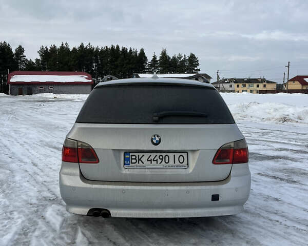 Серый БМВ 5 Серия, объемом двигателя 2.99 л и пробегом 434 тыс. км за 6399 $, фото 5 на Automoto.ua