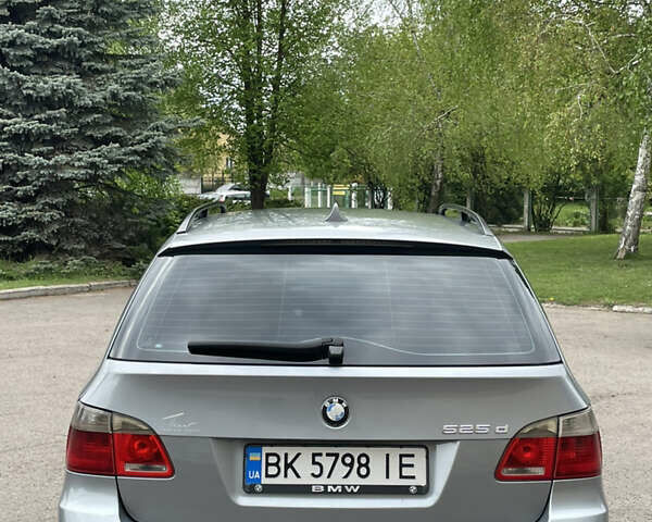 Серый БМВ 5 Серия, объемом двигателя 2.5 л и пробегом 300 тыс. км за 7199 $, фото 4 на Automoto.ua