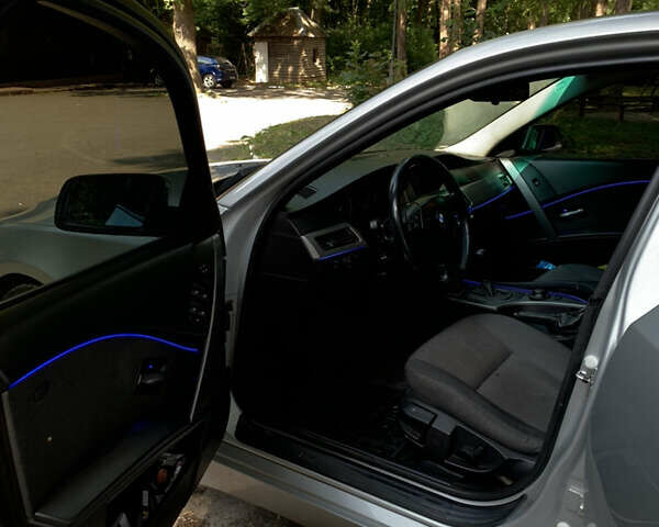 Сірий БМВ 5 Серія, об'ємом двигуна 2.5 л та пробігом 296 тис. км за 7299 $, фото 15 на Automoto.ua