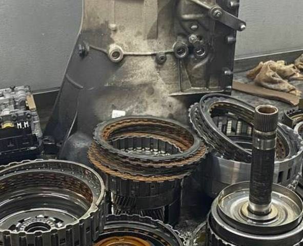 Серый БМВ 5 Серия, объемом двигателя 3 л и пробегом 294 тыс. км за 8300 $, фото 22 на Automoto.ua