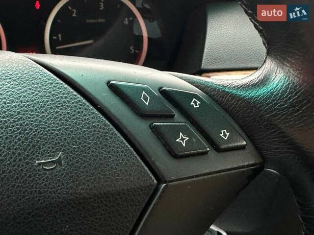 Сірий БМВ 5 Серія, об'ємом двигуна 2.5 л та пробігом 299 тис. км за 7290 $, фото 22 на Automoto.ua