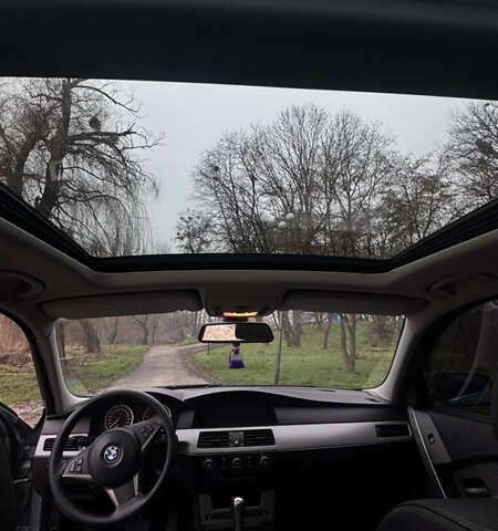 Серый БМВ 5 Серия, объемом двигателя 2.5 л и пробегом 310 тыс. км за 7500 $, фото 24 на Automoto.ua